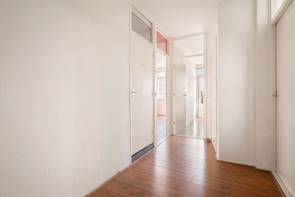 Medium property photo - S. F. Van Ossstraat 150, 1068 JM Amsterdam